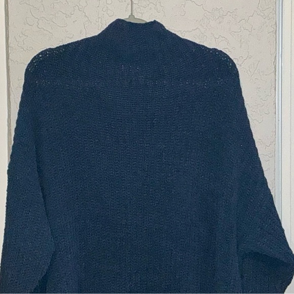 Aerie Chunky Oversized Sweater - Picture 2 of 8